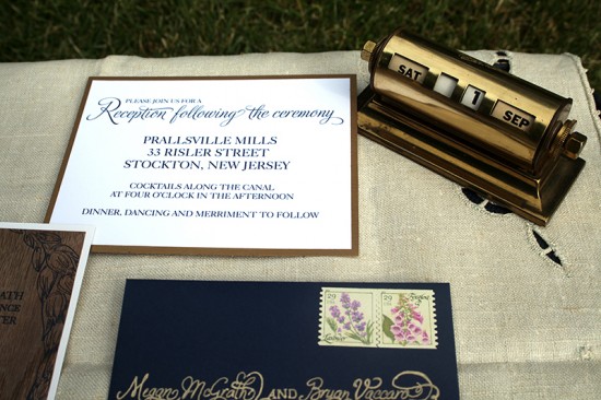 wood-veneer-wedding-invitations-1