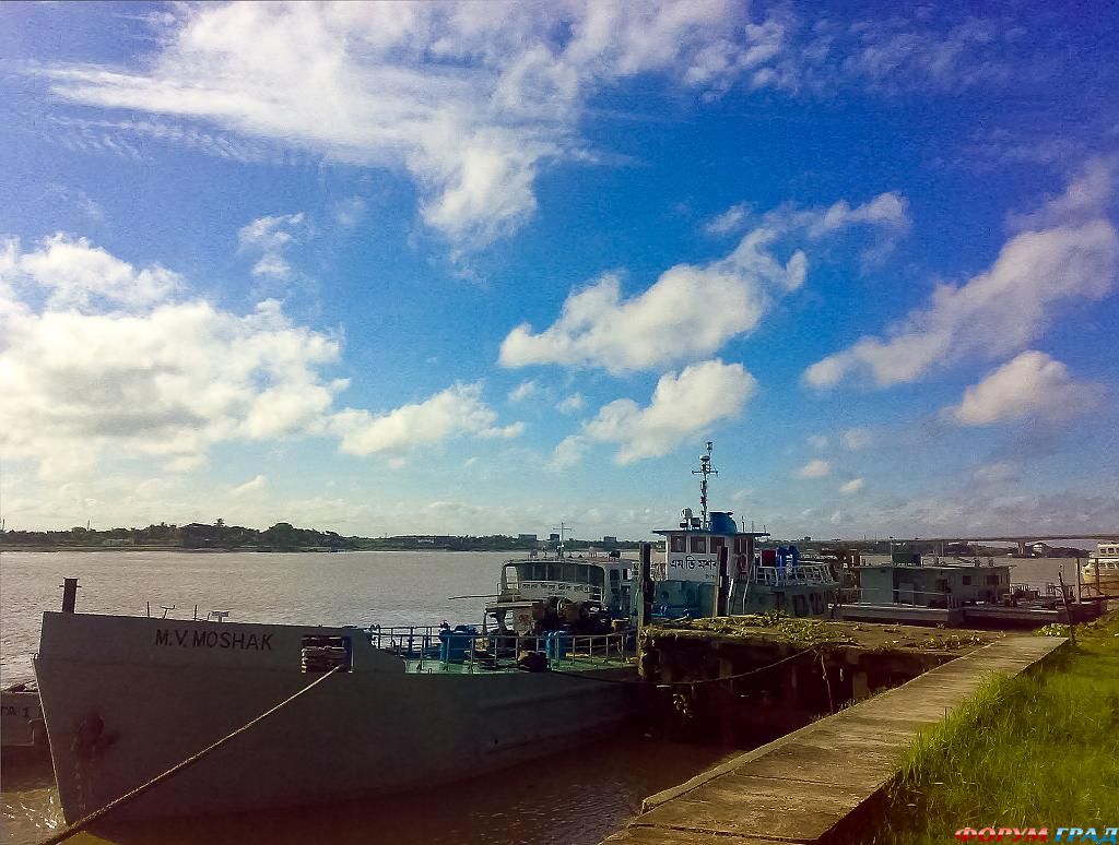 morning-sky-on-a-harbour-287