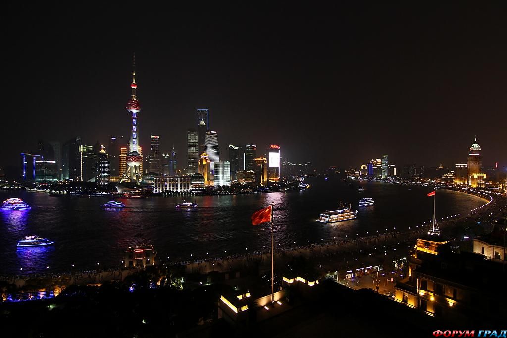 shanghai-at-night-410