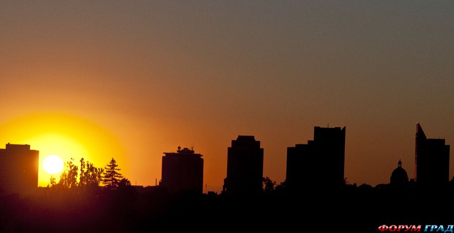 sunset-behind-sacramento-450