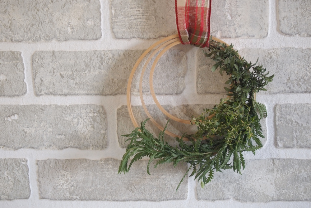 holiday-wreath-01