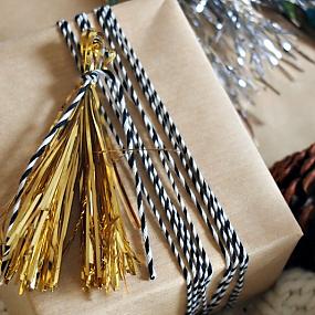 metallic-tinsel-tassel-05