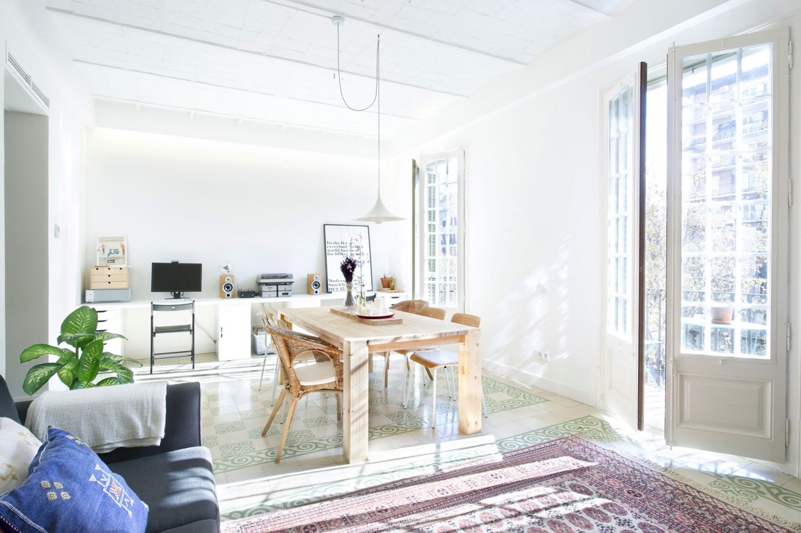 Легкий и светлый дизайн интерьера дома в Sant Joan