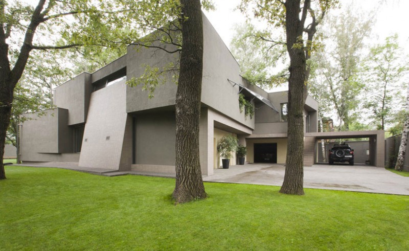 house-of-mr-r-1