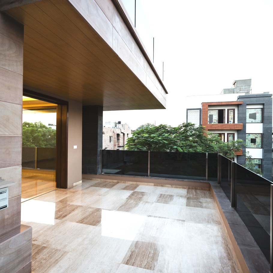 contemporary-interior-design-new-delhi-property-08