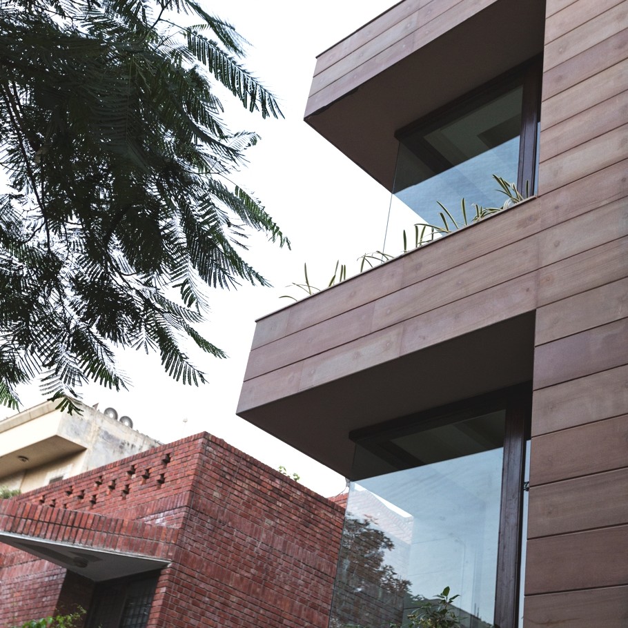 contemporary-interior-design-new-delhi-property-10