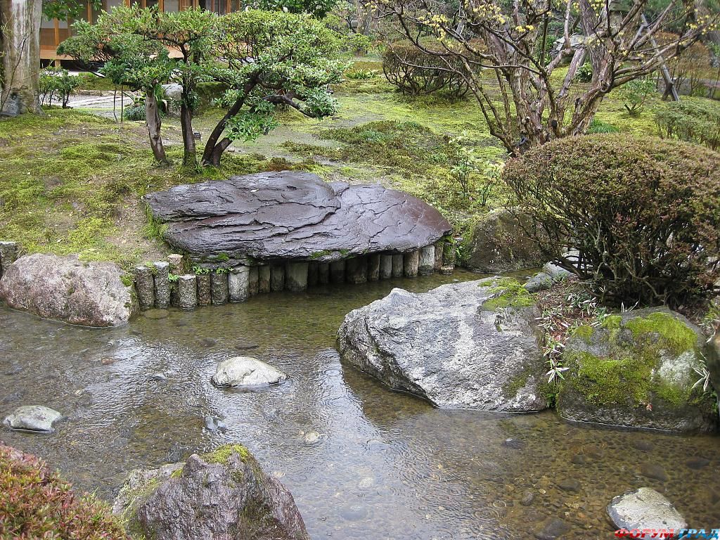 Сад Kenroku-en