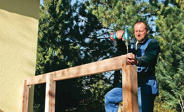 Навес для машины на даче