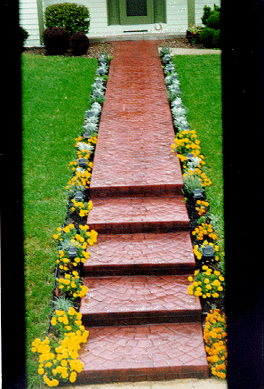 Лестница из кирпичей и плитки