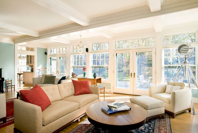 wall-of-windows-living-room