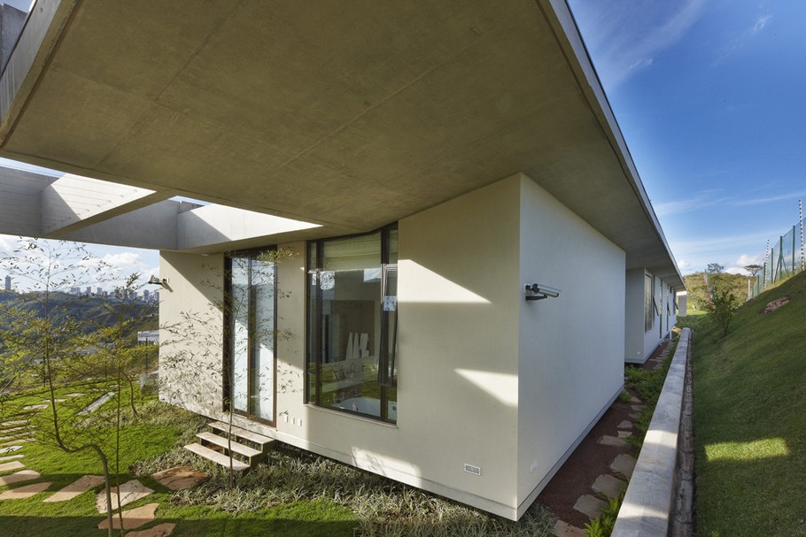 the-luxury-casa-je-property-in-brazil-by-humberto-hermeto-13