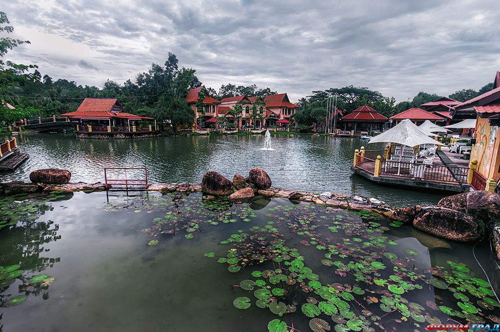 oriental-village-393