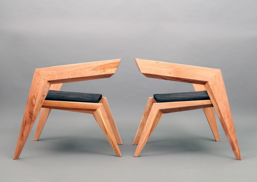 2R Armchair by Sien Studio