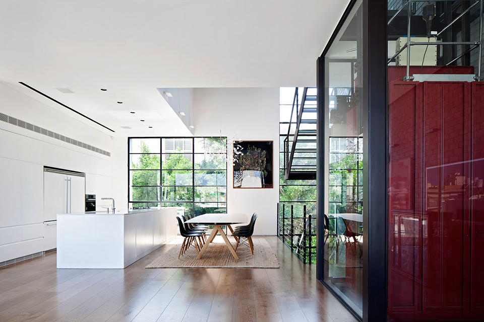 Addition To A New Home In Tel Aviv