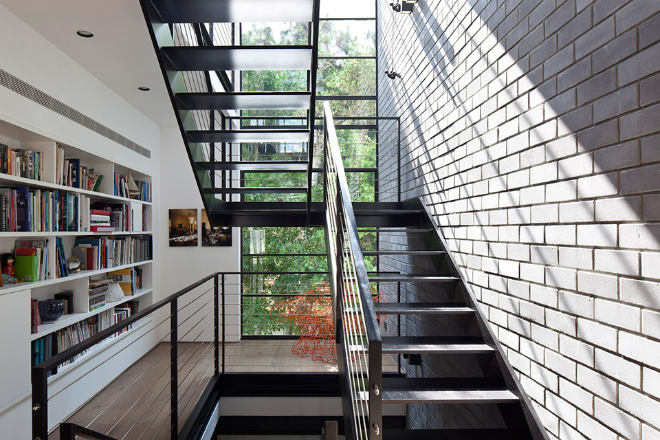 Addition To A New Home In Tel Aviv