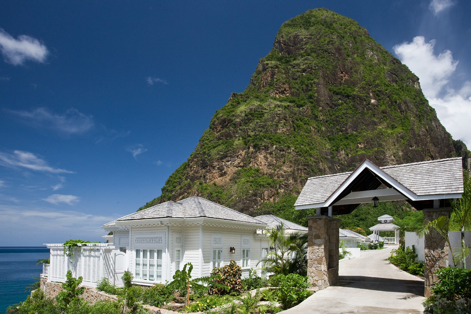 Alluring Traditional Design in Saint Lucia