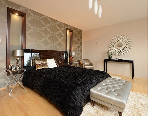 Art Deco Inspiration With a Contemporary Flap