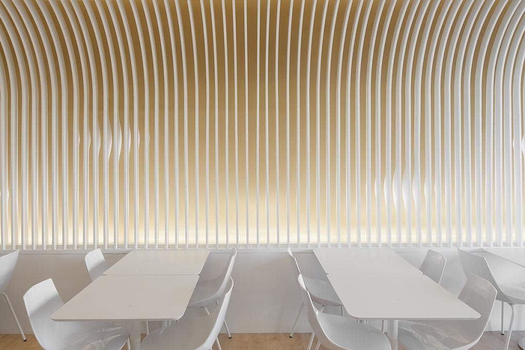 BAKERY in Porto by Paulo Merlini Architecture