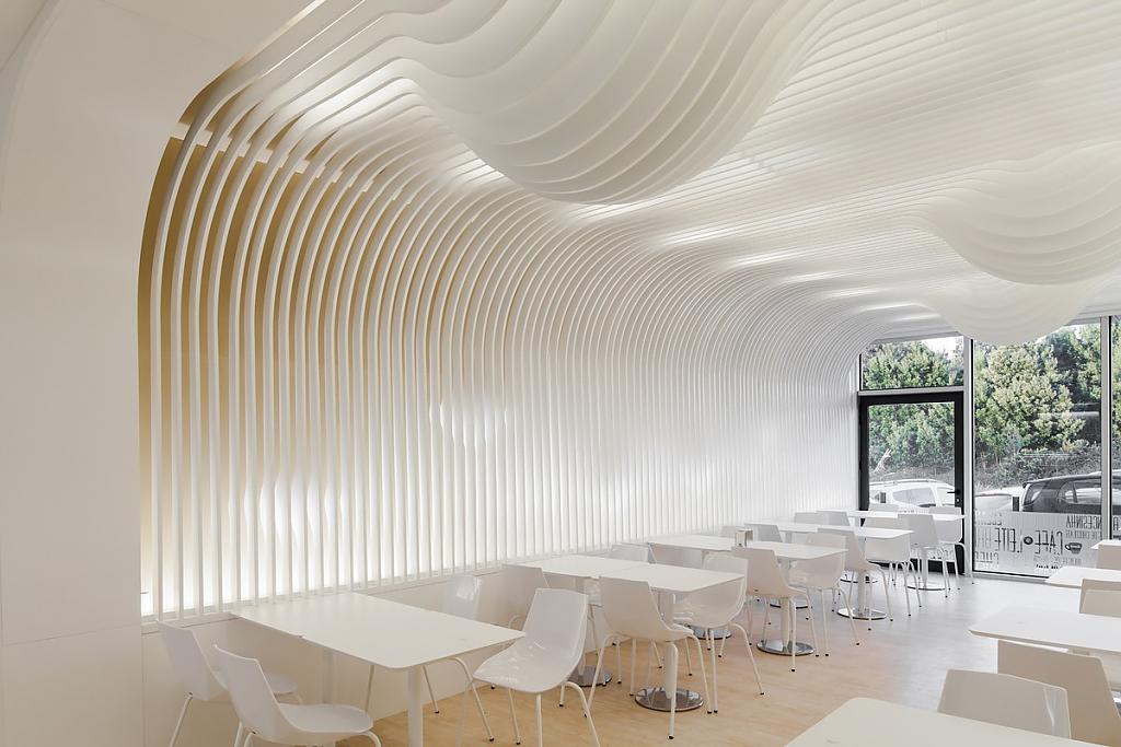 BAKERY in Porto by Paulo Merlini Architecture