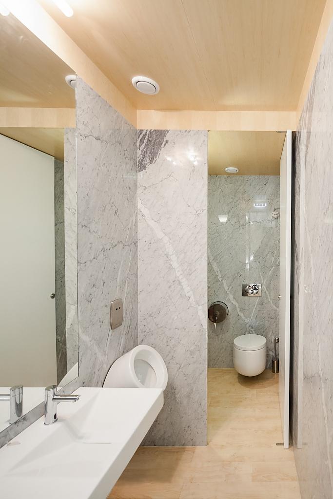 BAKERY in Porto by Paulo Merlini Architecture