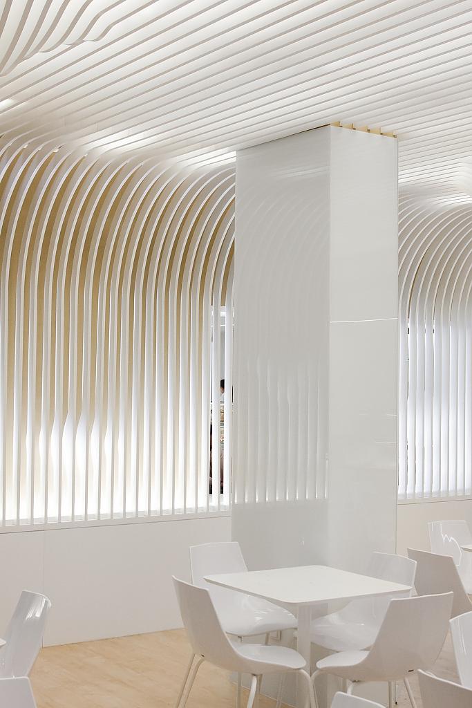 BAKERY in Porto by Paulo Merlini Architecture