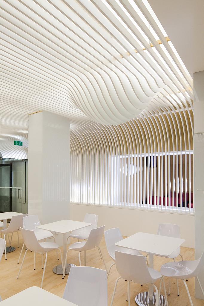 BAKERY in Porto by Paulo Merlini Architecture