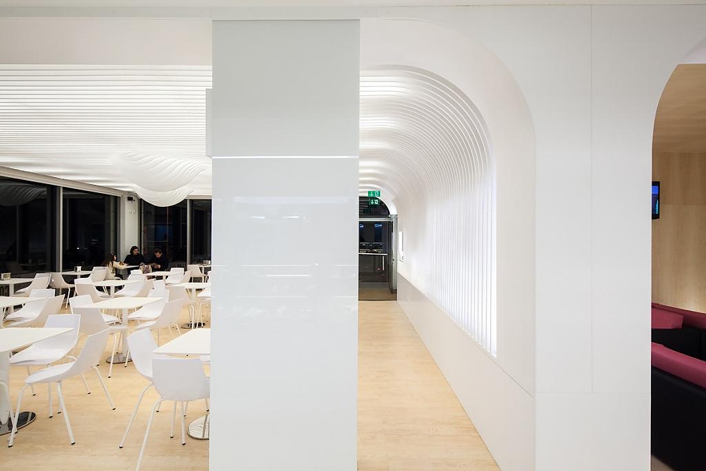 BAKERY in Porto by Paulo Merlini Architecture