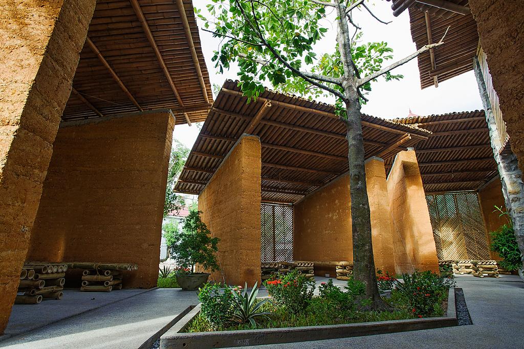 BES Pavilion by H&P Architects