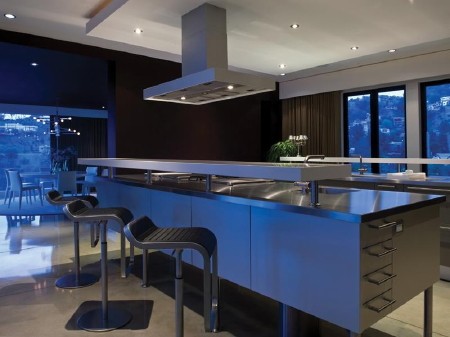 Bird Street apartment: Exceptional and luxurious residence in Los Angeles