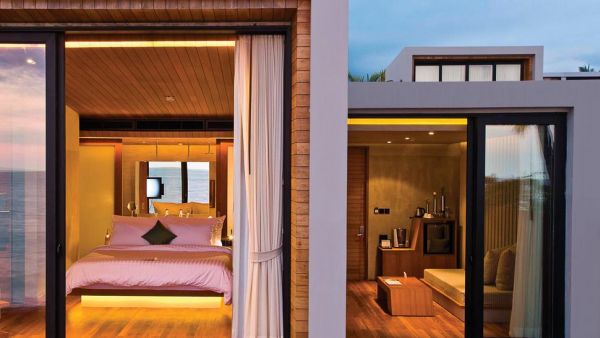 Casa De La Flora: Secluded modern paradise set next to the stunning Andaman Sea