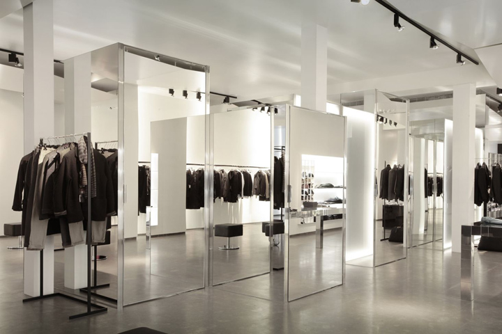 Chapeau multibrand store