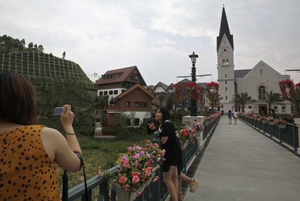 China Creates Replica of an Entire Austrian Village HallStatt