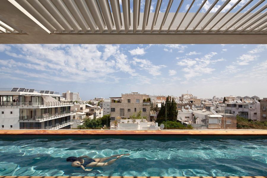 Classy Contemporary Home In Tel Aviv