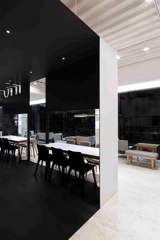 Coco bruni cafe by Betwin Space Design, Seoul