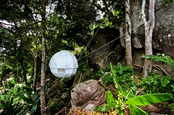 Gorgeous Hammock Tent Encased in Cozy Luxury