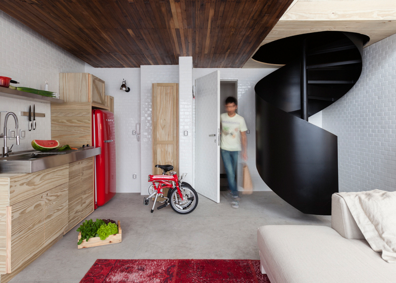 Compact and Colourful Small Apartment