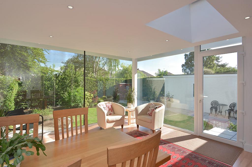 Contemporary Garden Room