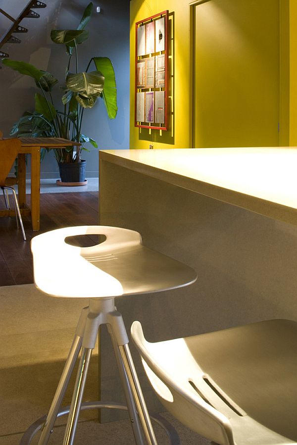 Former Industrial Building Becomes a Contemporary Home (U-House)