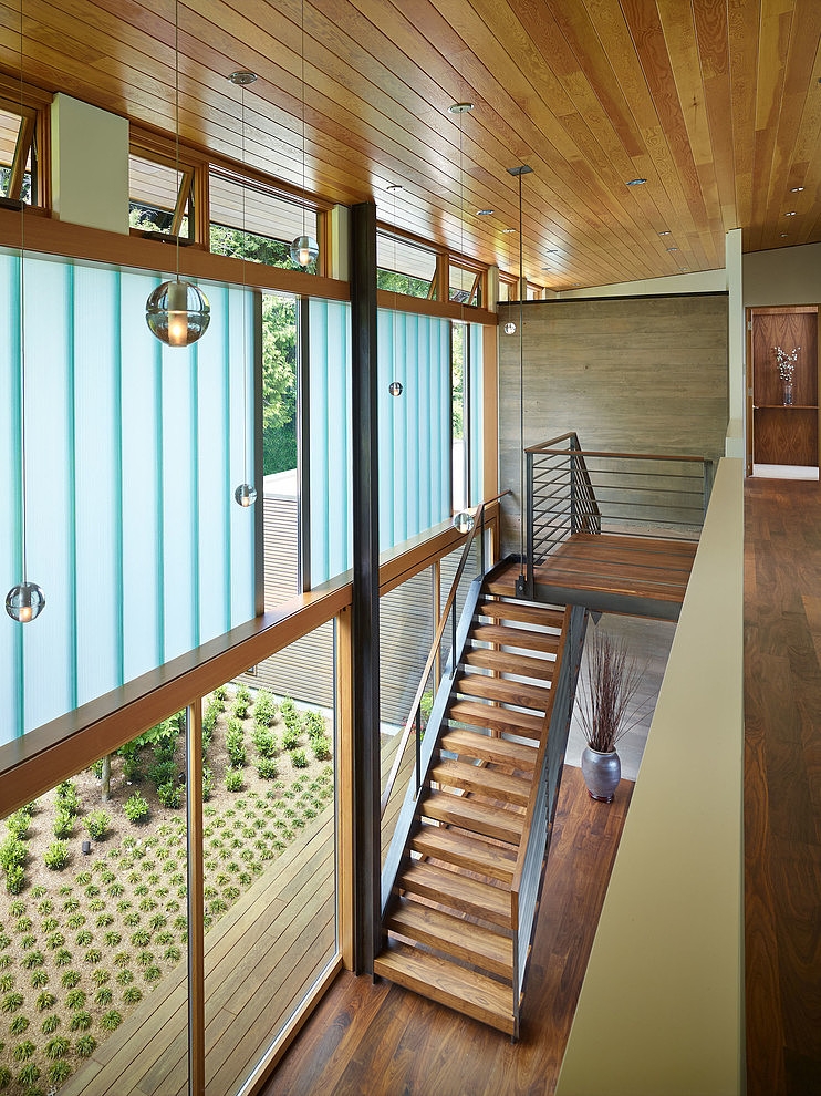 Courtyard House in Seattle