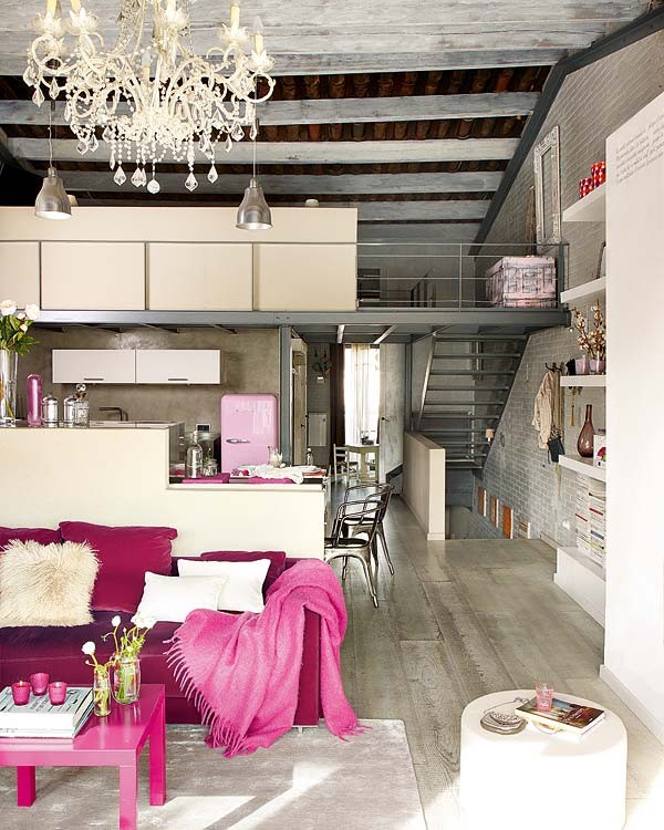 Decorate Interiors With High Ceilings