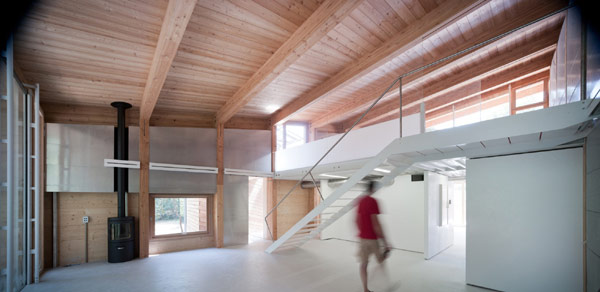 experimental-zero-energy-building-07