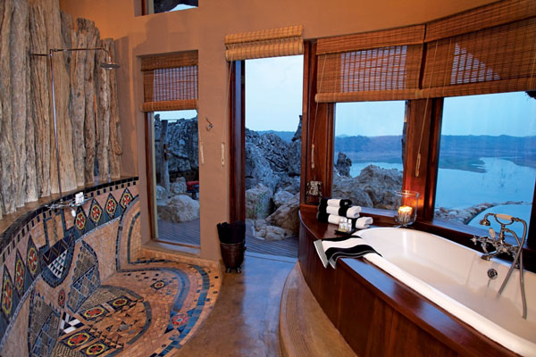 Extraordinary luxurious African Singita in South Africa