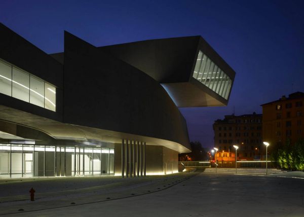 MAXXI: музей искусств XXI века