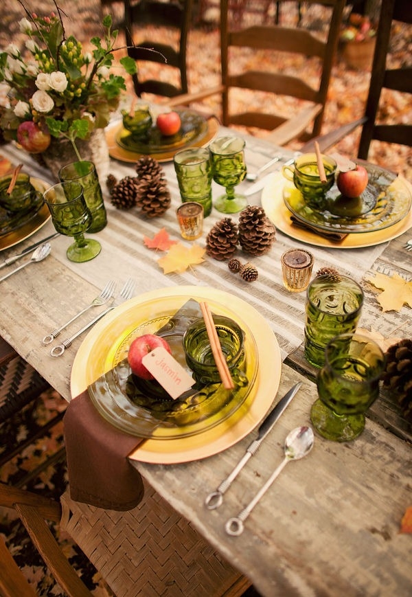 Transition Your Home From Summer to Fall Elegantly