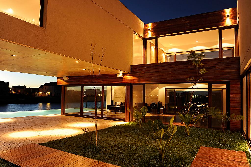 House Ef by Fritz