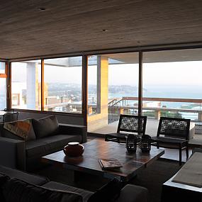Concrete House Offering Stunning Panoramic Views