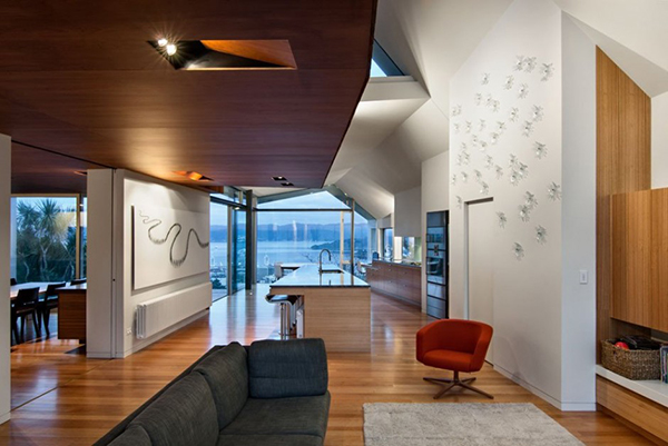 Contemporary House Overlooking The Botanical Gardens