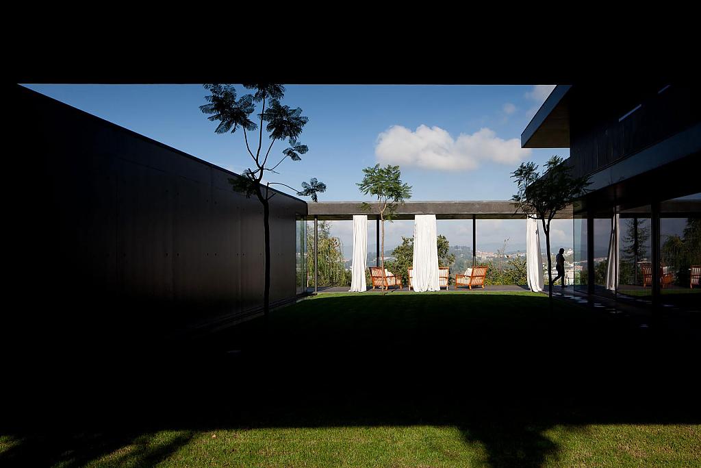 L23 House by Pitágoras Arquitectos