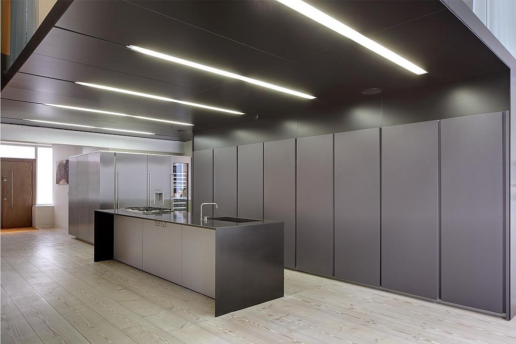 Line House in London