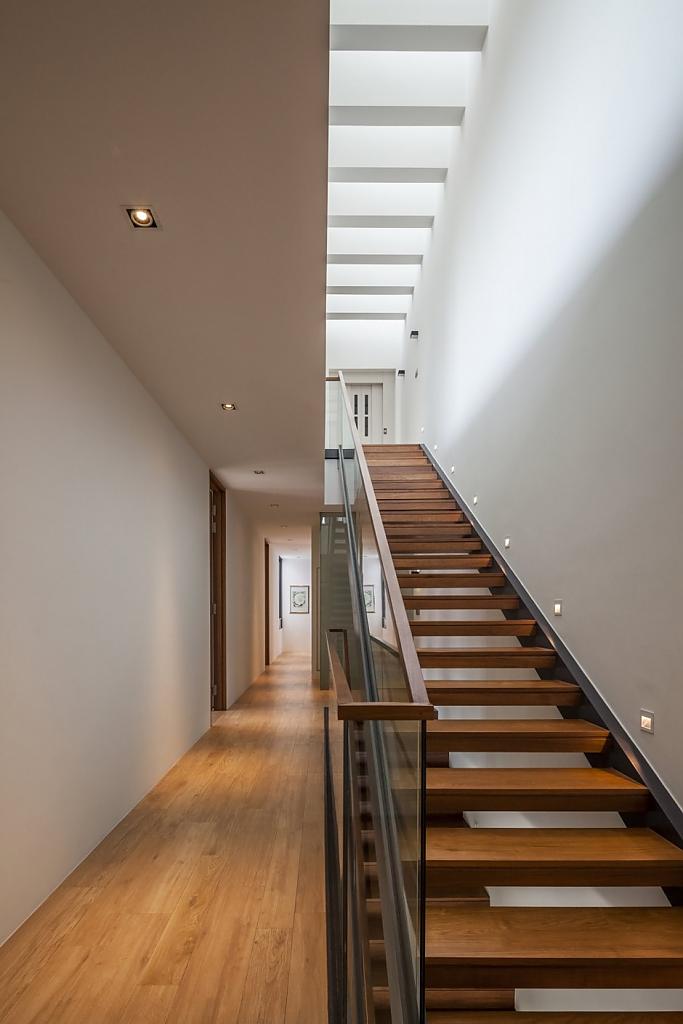Long Narrow House In Singapore